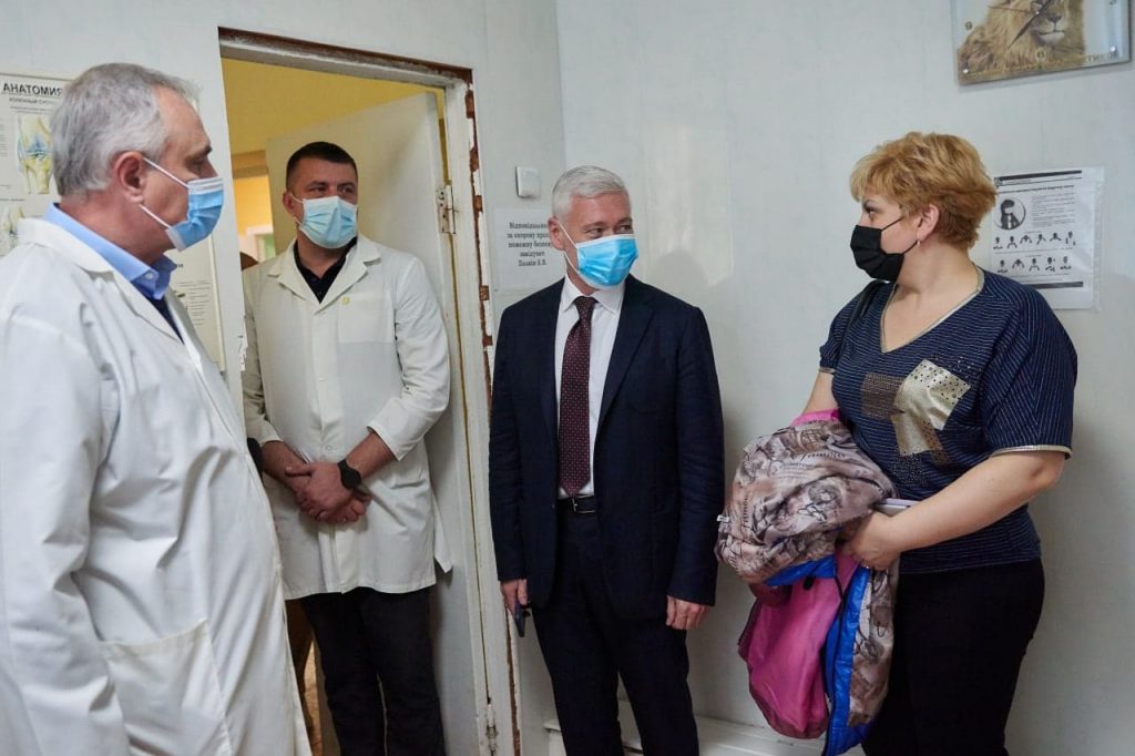 В 11 больницах Харькова отремонтируют холлы и регистратуры