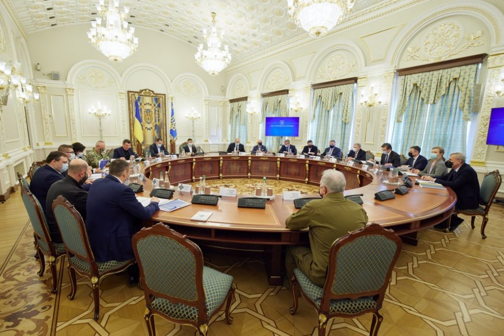 Развитие оборонного комплекса, недра и очередные санкции — повестка заседания СНБО