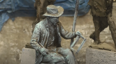 Скульптор показав, яким буде пам’ятник художнику Семирадському в центрі Харкова (відео)