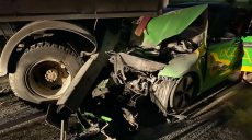 В Харькове за сутки столкнулись четыре автомобиля: в авариях пострадали три человека (фото)