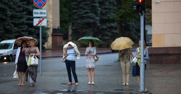 В Харькове — до 24 градусов тепла и дожди