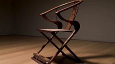 Китайское раскладное кресло цзяойи 17 ст. продали за 8,5 млн долларов (фото)