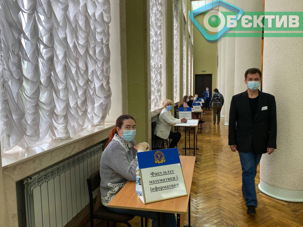 В ХНУ Каразина начался второй тур выборов: Бакиров сообщил, что счастлив (фото)