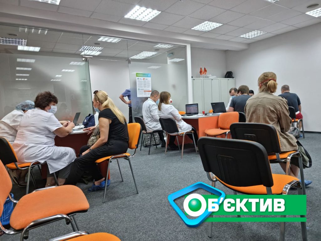 19 июня в Харькове открылись три пункта вакцинации выходного дня (фоторепортаж)