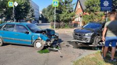 В Харькове в ДТП пострадал водитель (фото)