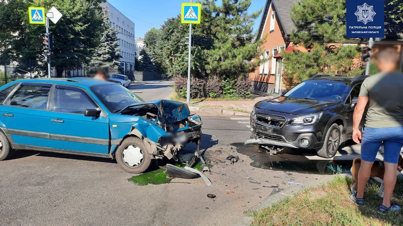 В Харькове в ДТП пострадал водитель (фото)