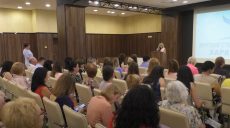 У Харкові жінки-лідерки пропонували шляхи вирішення проблеми захисту дітей (відео)