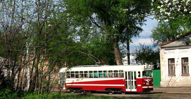 Харьковскому трамваю — 115 лет. По городу пустят ретро-вагон