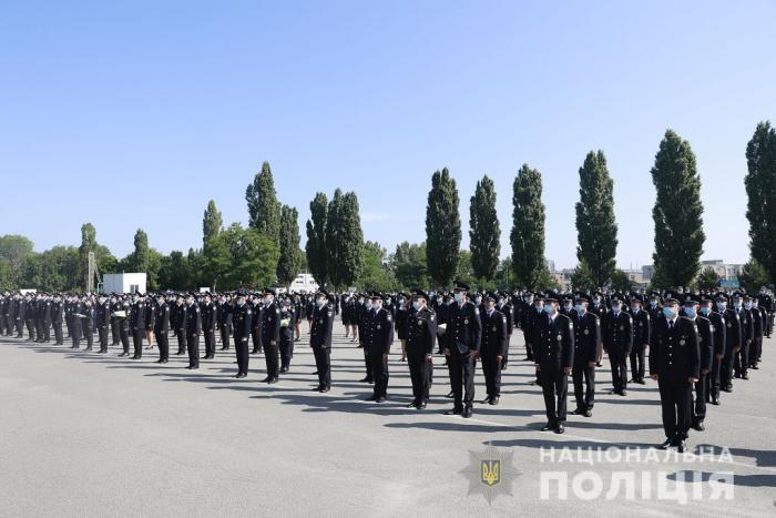 В Харьковском национальном университете внутренних дел состоялся выпуск (видео, фото)