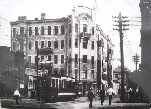 Трамвай на Пушкинской улице