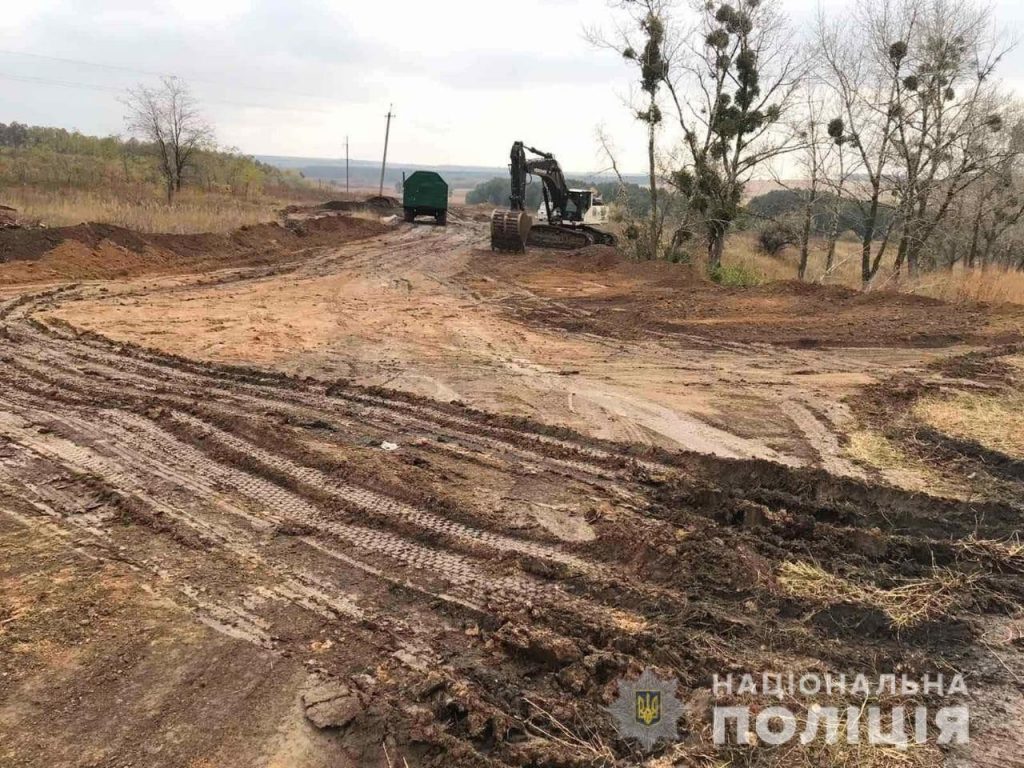 Незаконно добыл полезных ископаемых на более 100 млн грн: директору предприятия сообщили о подозрении (фото)
