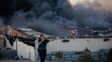 На юге Испании вторые сутки тушат пожар: горят склады с хамоном (фото, видео)