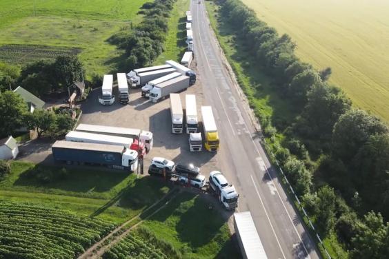 В Харьковской области действуют ограничения для грузовиков