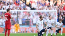«Это не пенальти»: у футбольного сообщества есть вопросы к арбитру матча Англия-Дания и победе англичан