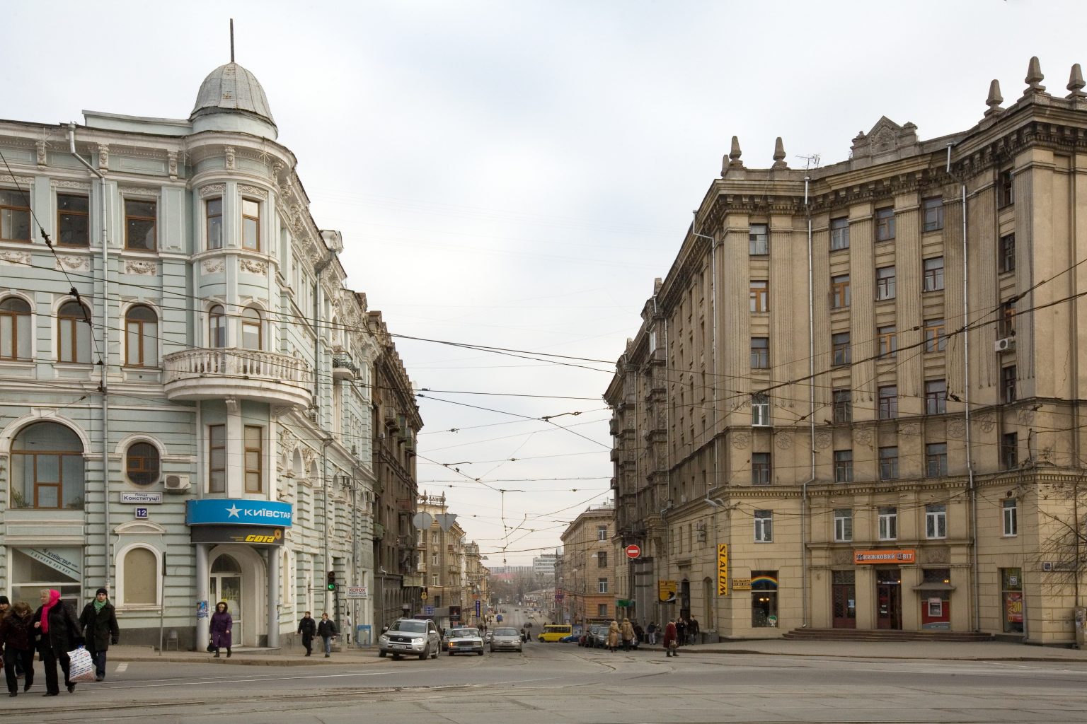 В мэрии рассказали, почему затянулся ремонт Московского проспекта