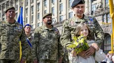 В военном параде в Киеве приняли участие 75 самолетов и 400 единиц военной техники (видео, фото)