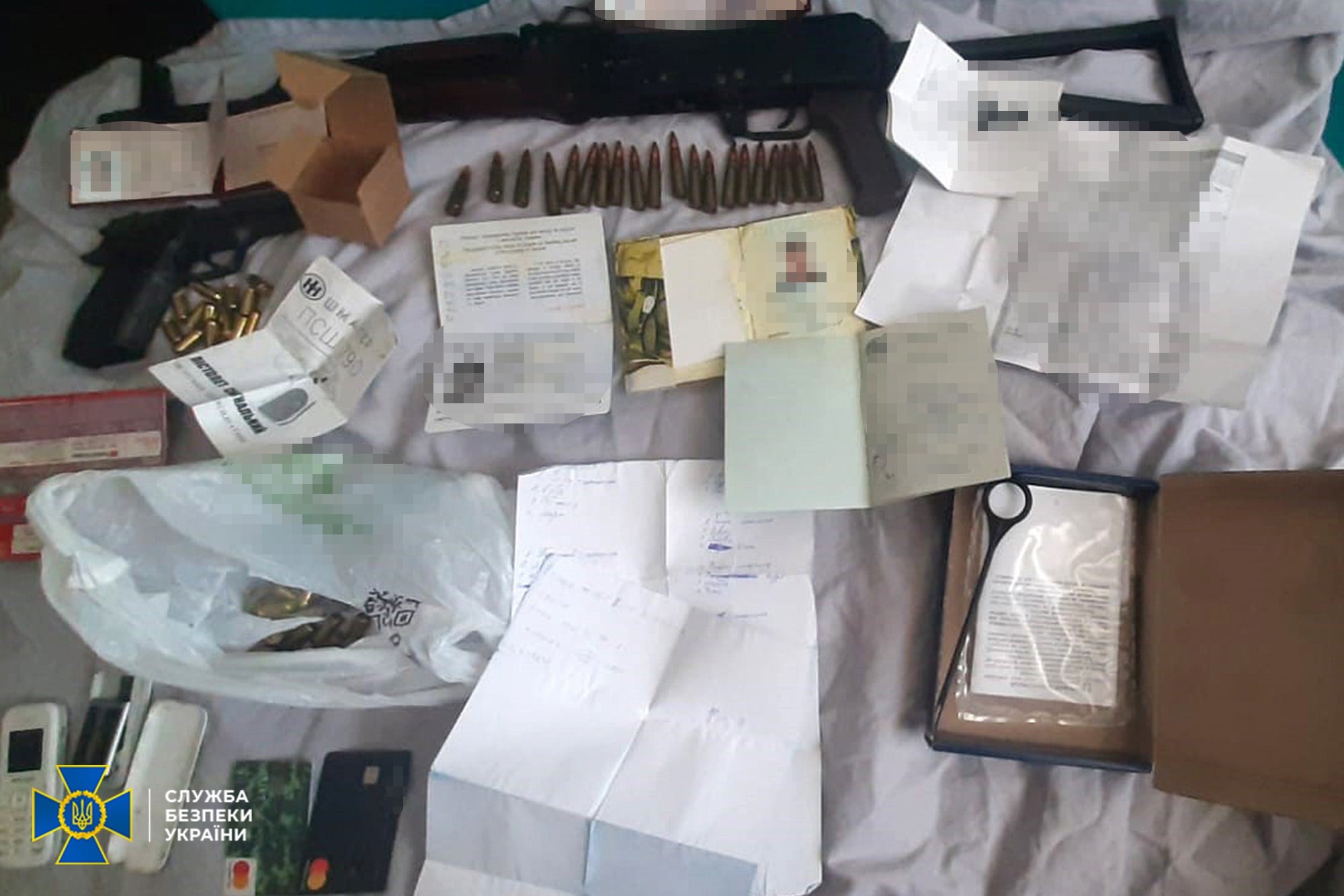 Суд арестовал харьковских "рэкетиров" | В пятницу, 6 августа, Шевченковский райсуд Киева избрал меру пресечения задержанным по подозрению в рэкетирстве харьковским активистам "Нацкорпуса" - Vimarsana News