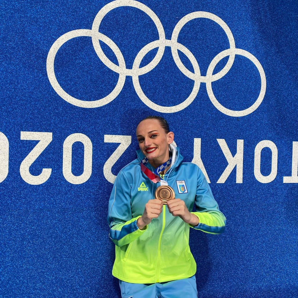 «Уехала с багажником, полным цветов» — обладательница олимпийской «бронзы» о том, как ее встречали в Харькове (фото, видео)