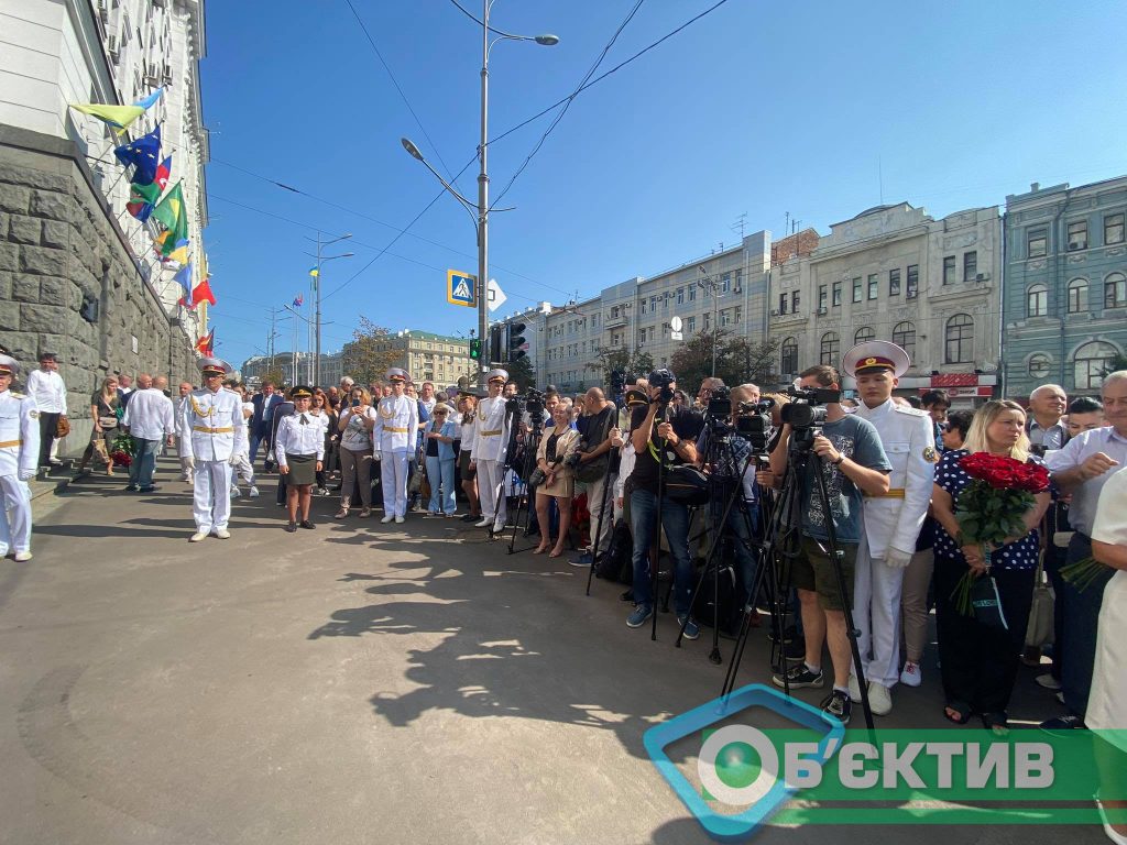 Открытие памятной доски Геннадию Кернесу