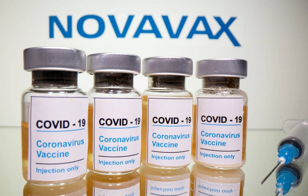Украина собиралась закупить вакцину, не признанную никем