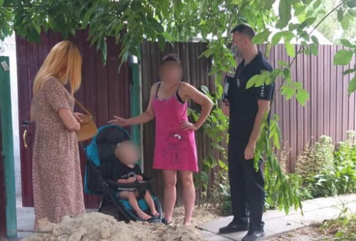 У жительницы Харьковщины забрали 2-летнего ребенка, которого она не кормила несколько дней (фото)