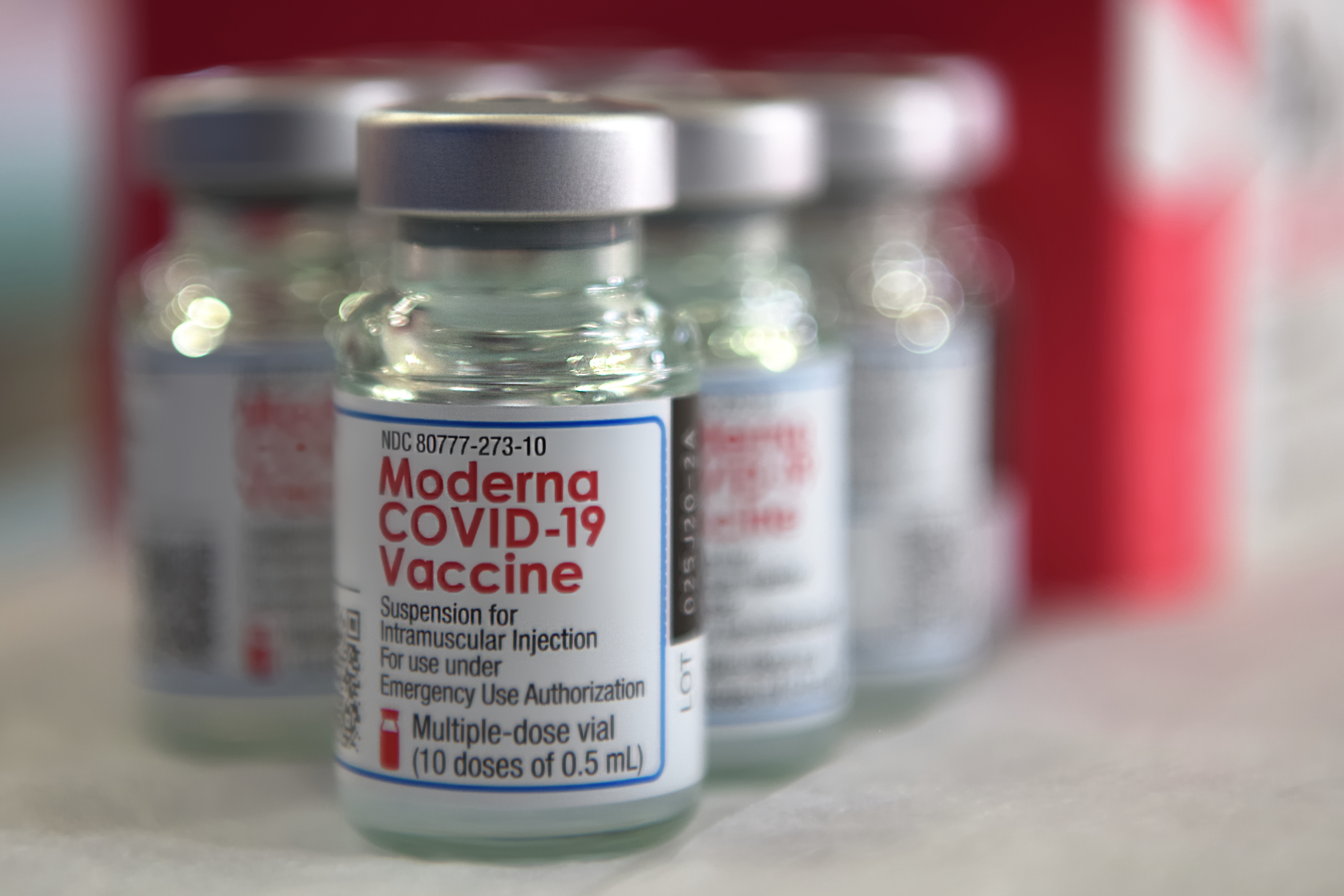 Moderna COVID 19 vaccine