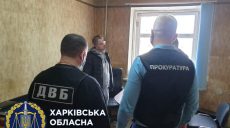 Затащили женщину в машину и избили мужчину: в Харькове будут судить четырех полицейских