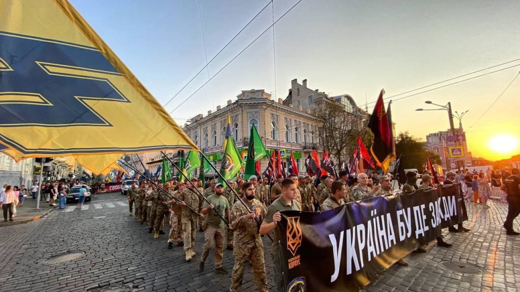 В Марше защитников Украины учавствовали около 800 харьковчан (фото)