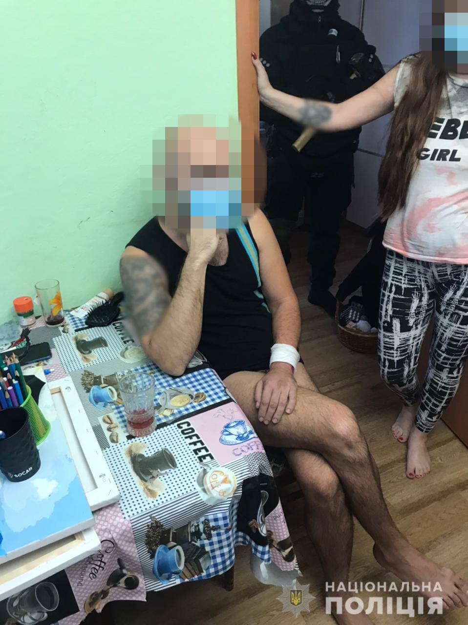 Полиция задержала в Харькове квартирного мошенника (фото)