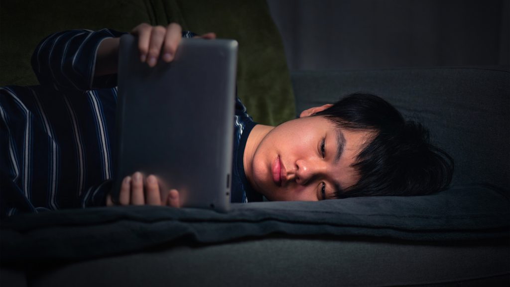 В Китае дети не могут играть в компьютерные игры больше 3 часов в неделю