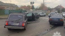 В Харькове столкнулись ВАЗ 21043, Audi и BMW (фото)