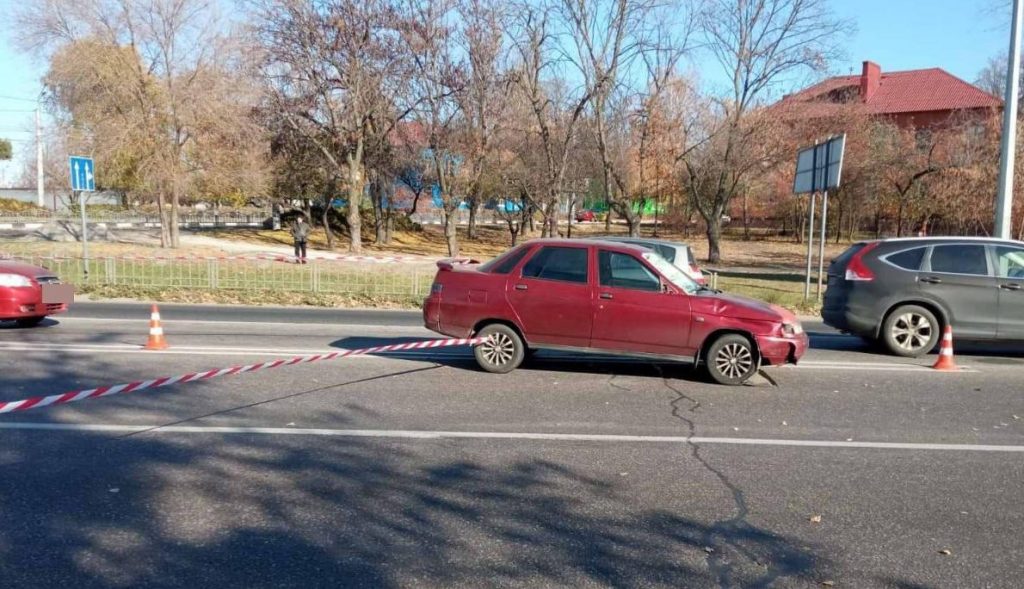 Несовершеннолетний харьковчанин попал под колеса легковушки на проспекте Гагарина