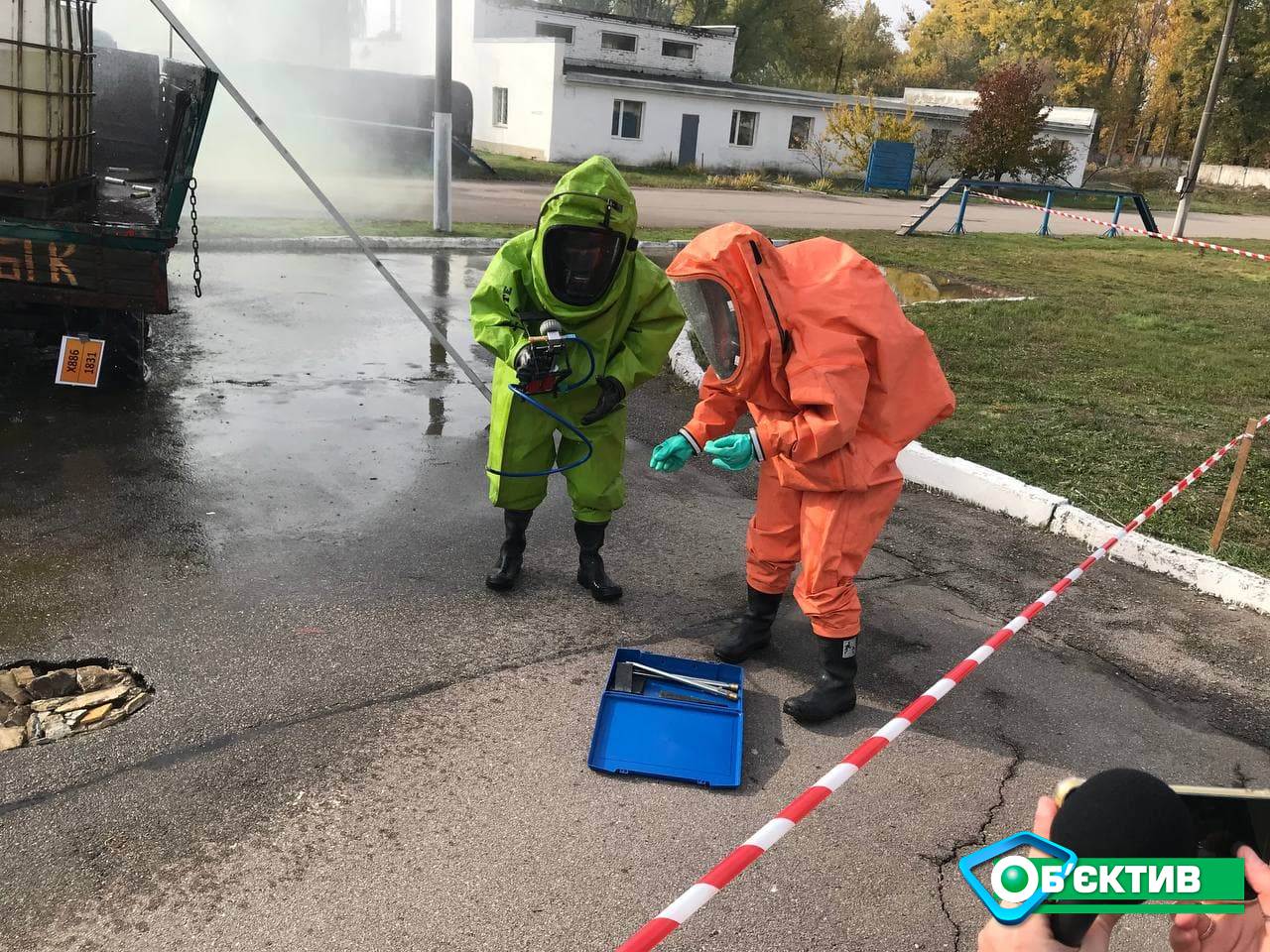 Тренинг для спасателей по ликвидации химической катастрофы провели в Харькове 