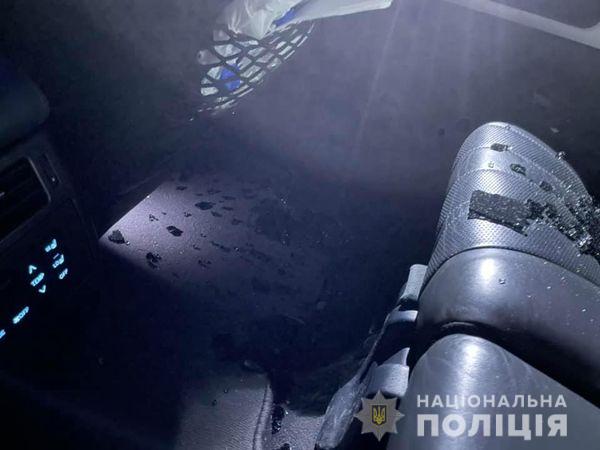 Полиция выясняет обстоятельства повреждения Toyota Land Cruiser на Харьковщине