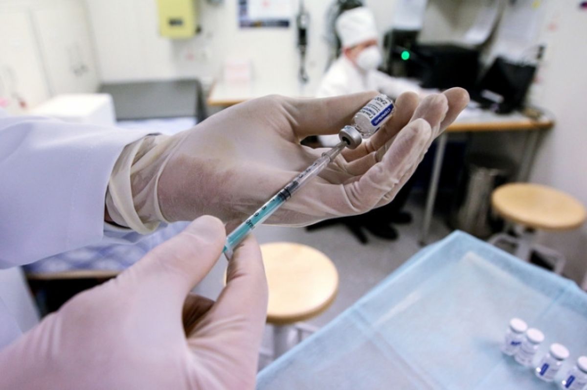 Минздрав расширяет список профессий, для представителей которых нужна обязательная вакцинация