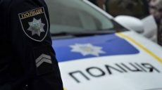 «Швидку» із важким пацієнтом копи супроводили до лікарні у Харкові (відео)