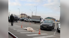 В Харькове возле супермаркета умер мужчина