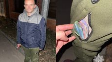 Харьковские патрульные задержали подозреваемого в грабеже (фото)