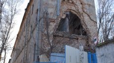 Здание штабов военных поселений в Чугуеве может продолжить разрушаться (фоторепортаж)