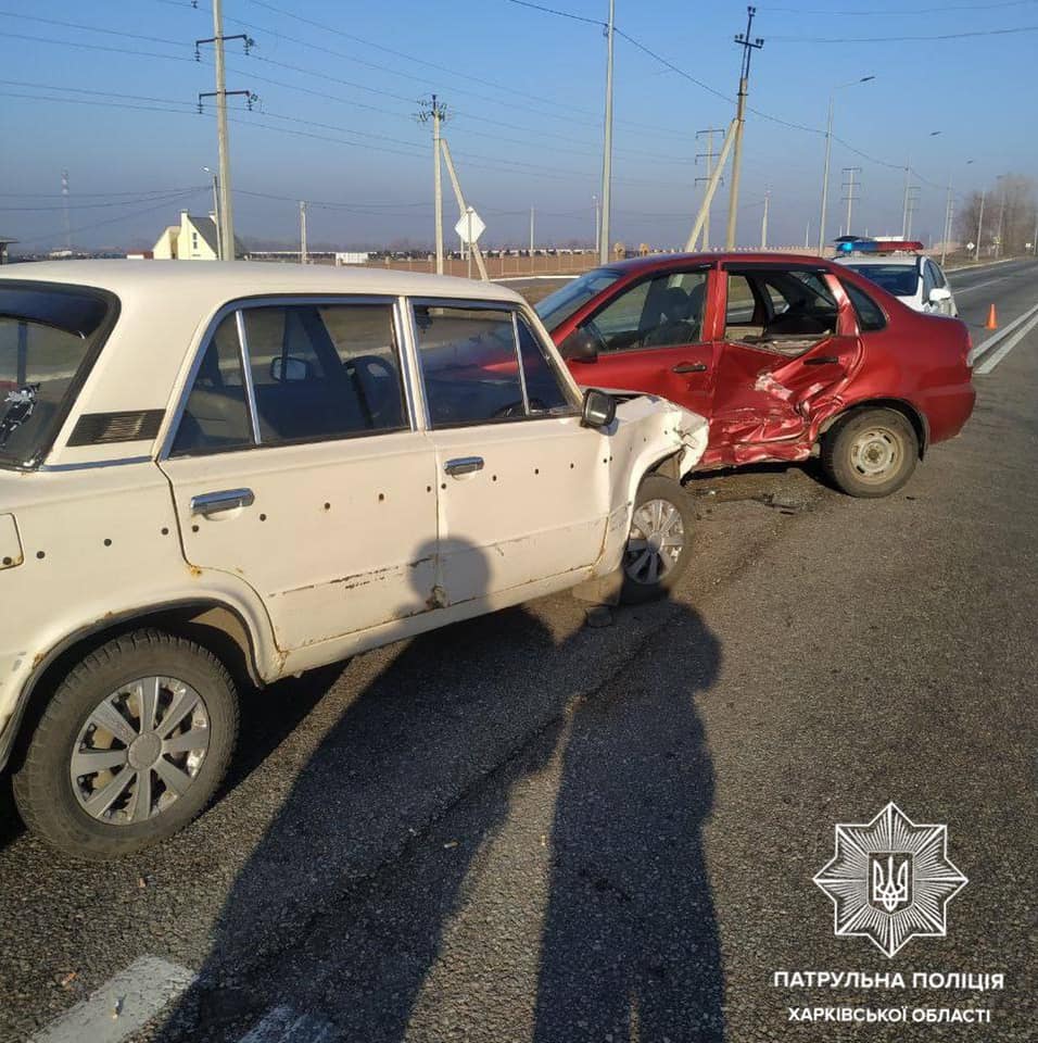 ДТП. На Гагарина не разминулись два ВАЗа (фото)
