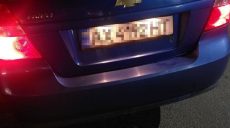 По Харькову ездил наркоман в куртке полицейского