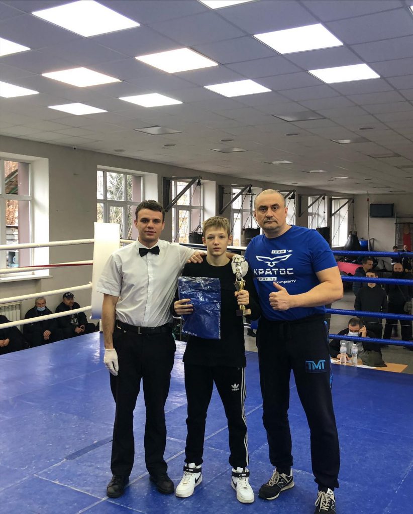 Завершился открытый Чемпионат Харьковской области по боксу среди школьников