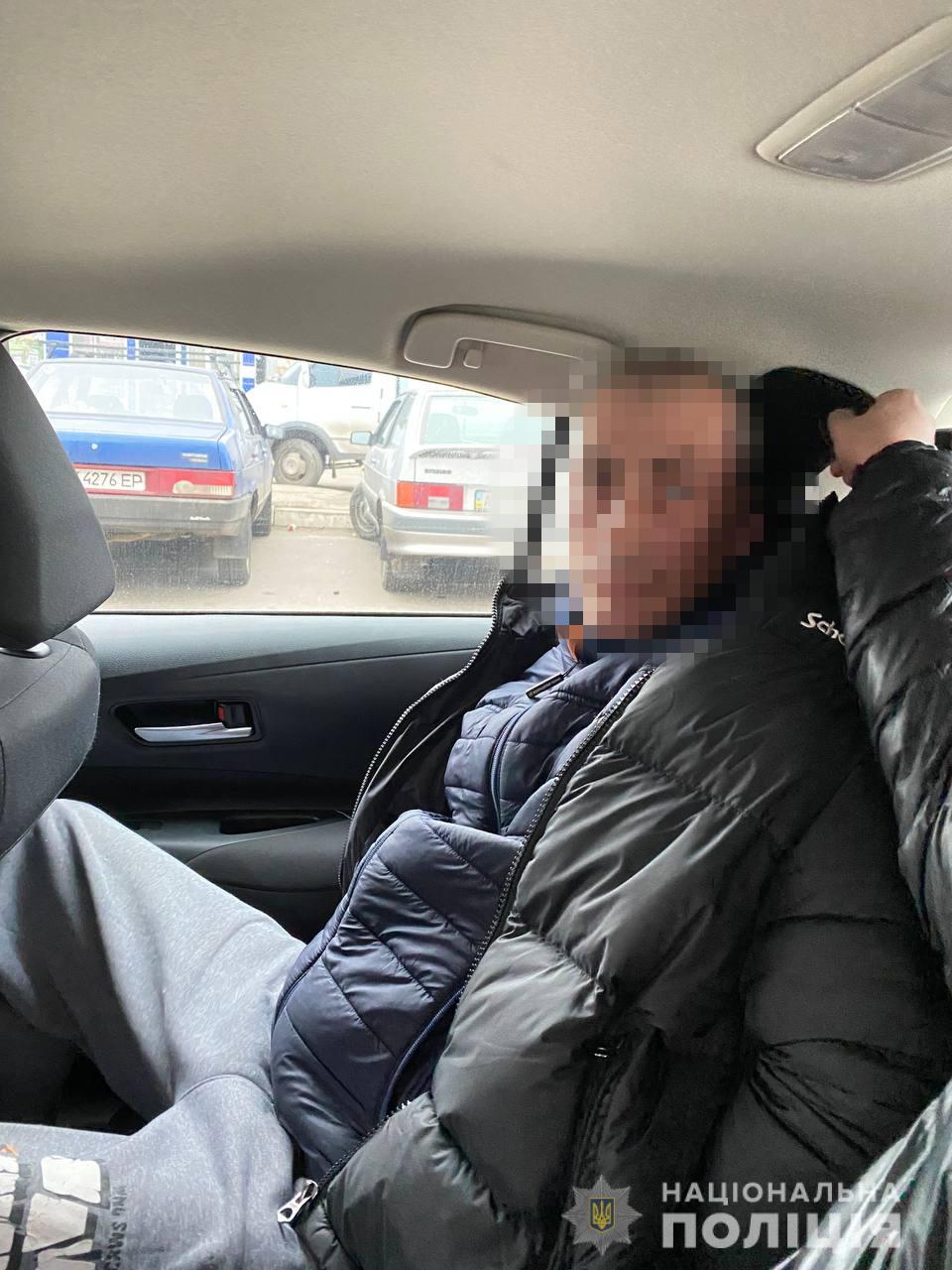 В Харькове дальнобойщик изнасиловал арендаторку своей квартиры