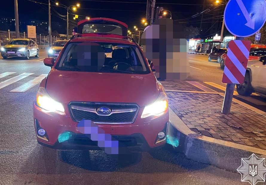 В Харькове легковушка наехала на женщину-пешехода