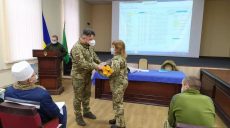 Двух врачей Харьковского военного госпиталя отметили государственными наградами (фото)