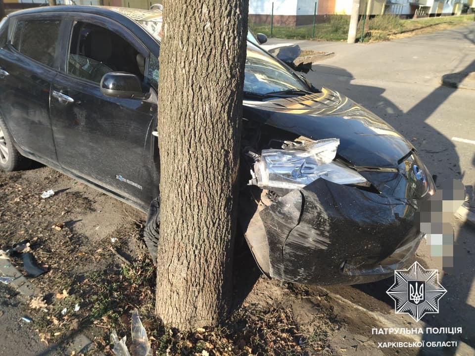 В Харькове на улице Мира столкнулись два легковых автомобиля