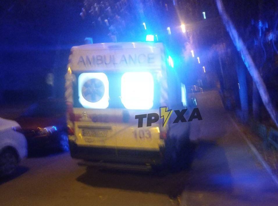 Харьковчанин выпрыгнул из окна 11 этажа на припаркованную машину (фото, видео)