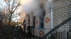 В Богодуховском районе в сгоревшем жилом доме обнаружили тело мужчины