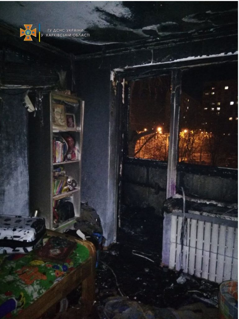 В Киевском районе во время пожара пострадал подросток (фото)