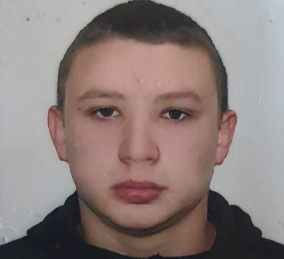 Ушел гулять и не вернулся: в Харькове подросток четверо суток не появлялся дома (приметы)
